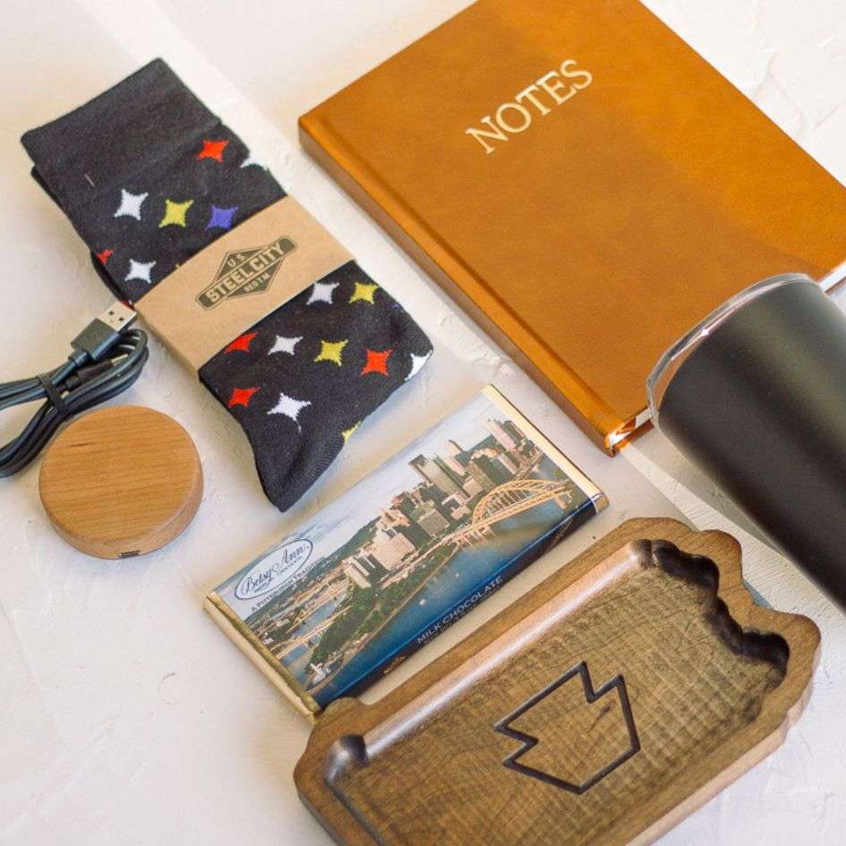 Qi Wood Wireless Charging Pad-Box Builder Item-KERF-KINSHIP GIFT