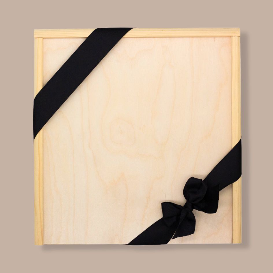 Deluxe New Baby Gift Box