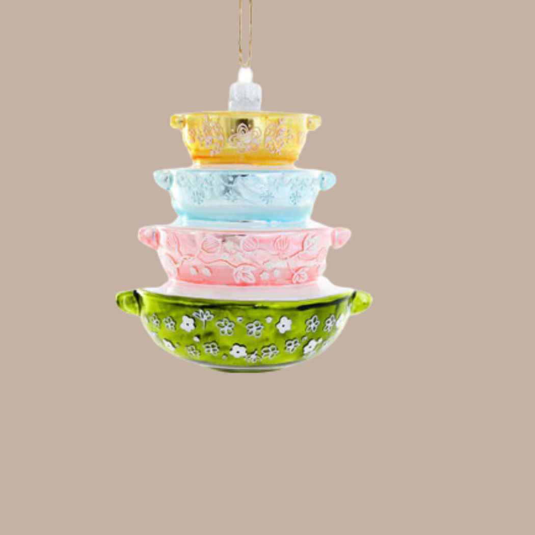 Vintage Bakeware or Bowls