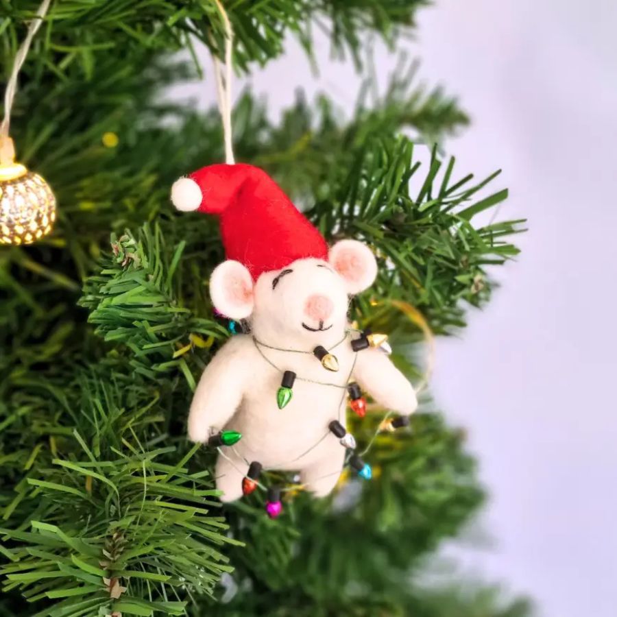 Felt Ornaments From Creative Women