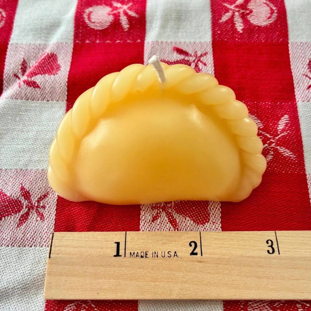 Pierogi Candle