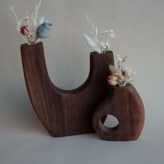 Handmade Walnut Wood Flower Vase (Dried Flowers Included)